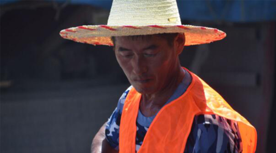 堅守的魅力！金環(huán)電器致敬每一位炎炎夏日下的勞動者！