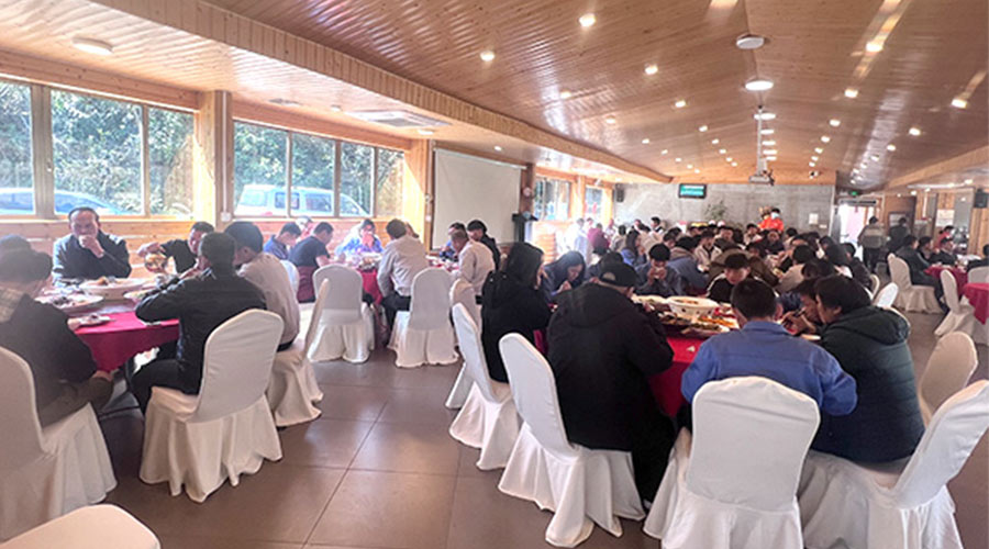 金環(huán)電器開工宴！吃飽喝足加油干迎戰(zhàn)2023！