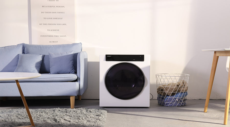 羽絨服，到底該不該用滾筒干衣機(jī)進(jìn)行烘干？