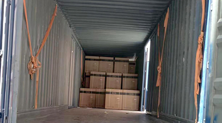 100臺12kg滾筒衣服烘干機(jī)裝柜完畢！順利出貨