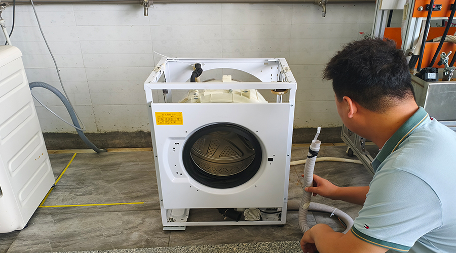 緊跟標(biāo)準(zhǔn)演進(jìn)：金環(huán)電器全面啟動(dòng)GB/T 4706.1-2024換版工作